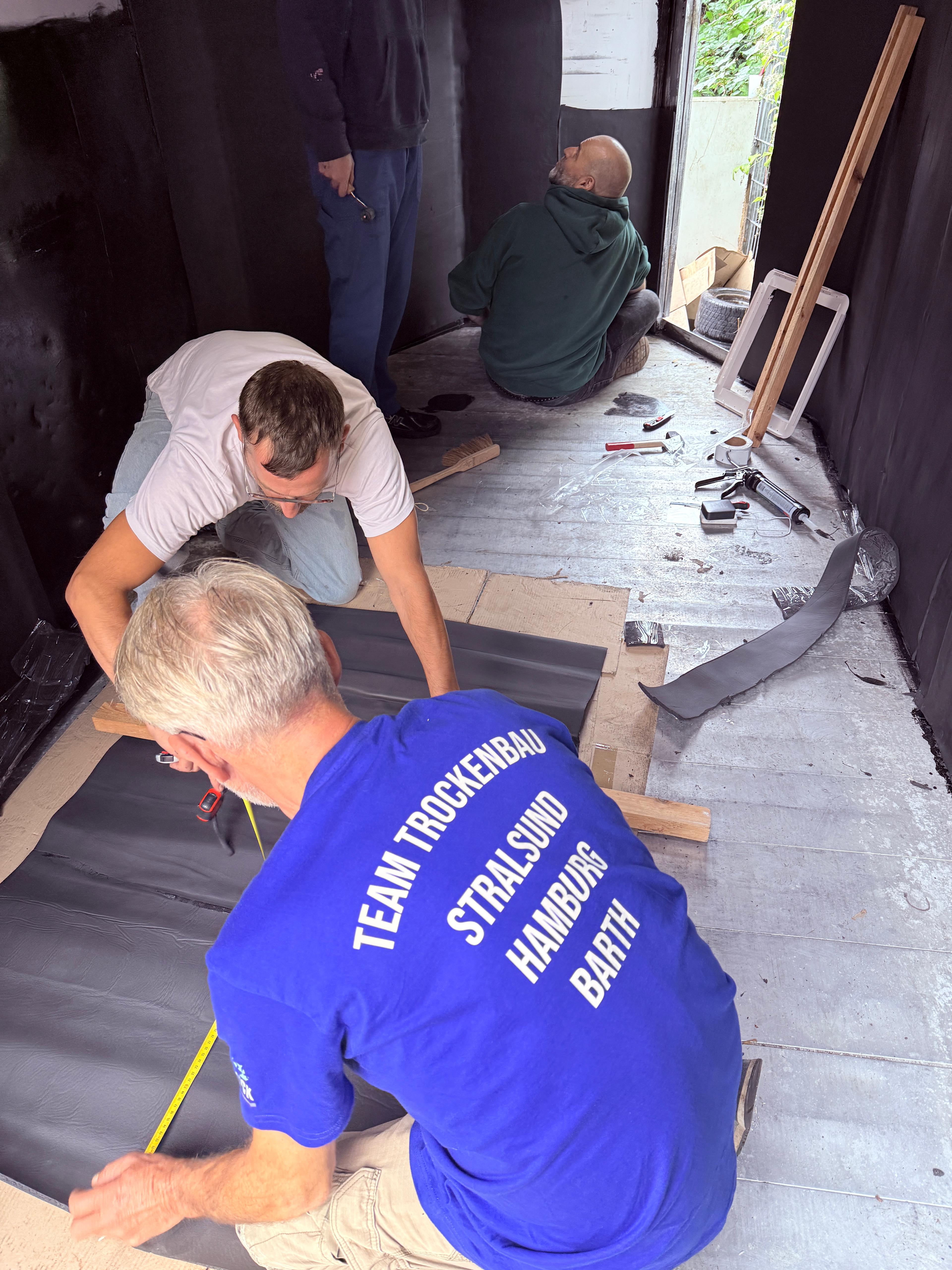 🛠️ Beginn der Bauwoche Phase II: Das Projekt „Kombüse“ geht weiter!
